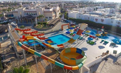 Ivy Cyrene Island Aquapark Resort